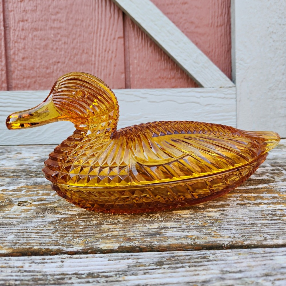 VTG LG Wright Glass Atterbury Mallard Duck on Nest Honey Amber Candy Butter Dish